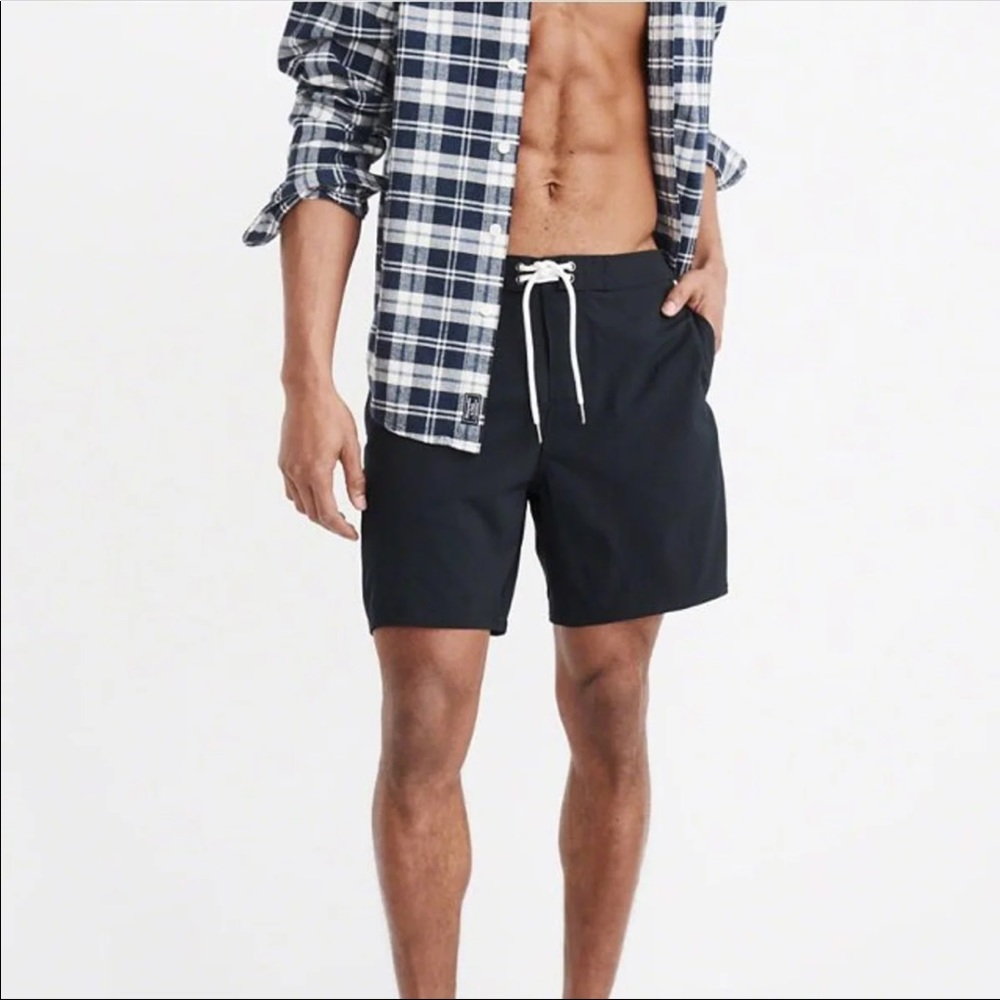 Abercrombie and Fitch men’s swim trunks shorts med